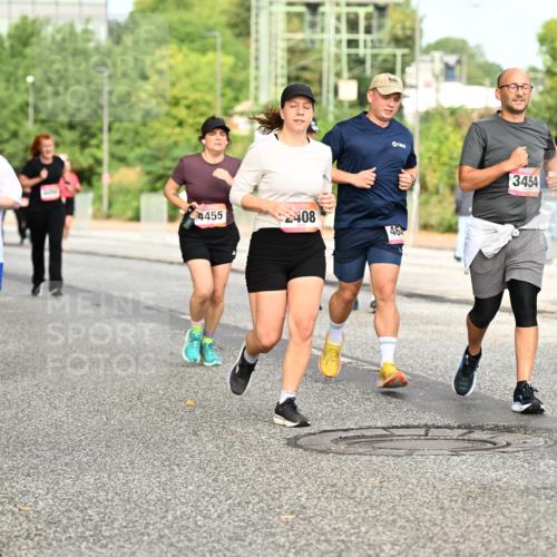 06.09.2026 - CURREX Alsterlauf Dr. Thomas Lammeyer http://msf.ph/oto/10142207 06.09.2026 10:11:38 Laufen 3454, 4645, 3260, 4455, 408, 5859, 464 meine-sportfotos.de