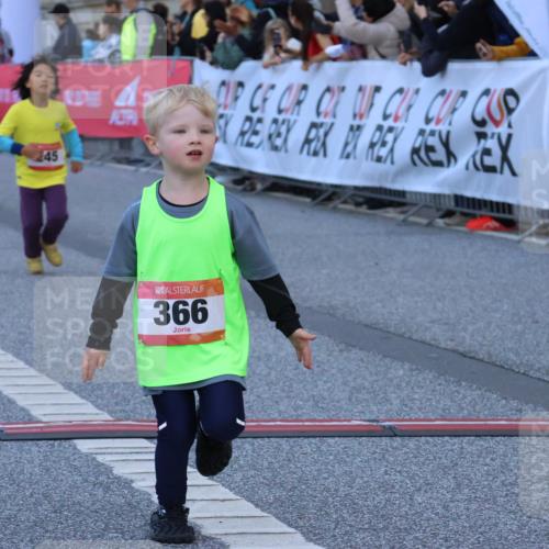 06.09.2026 - CURREX Alsterlauf Strokosch-Dieckow http://msf.ph/oto/10142238 06.09.2026 10:55:51 Ziel 245, 366, 395, 410 meine-sportfotos.de