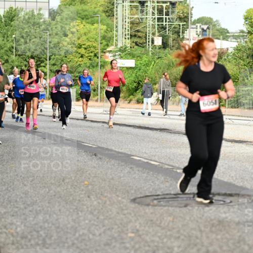 06.09.2026 - CURREX Alsterlauf Dr. Thomas Lammeyer http://msf.ph/oto/10142266 06.09.2026 10:11:44 Laufen 564, 2098, 4019, 5825, 2737, 605 meine-sportfotos.de