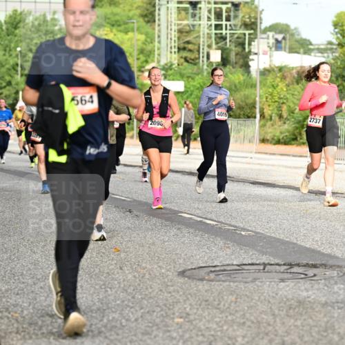 06.09.2026 - CURREX Alsterlauf Dr. Thomas Lammeyer http://msf.ph/oto/10142301 06.09.2026 10:11:48 Laufen 4733, 3287, 564, 2096, 4019, 2737 meine-sportfotos.de