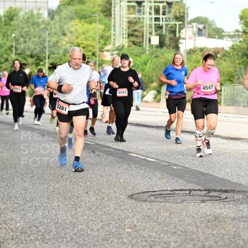 06.09.2026 - CURREX Alsterlauf Dr. Thomas Lammeyer http://msf.ph/oto/10142332 06.09.2026 10:11:51 Laufen 4733, 3945, 237, 3281, 4547, 4043, 2098 meine-sportfotos.de