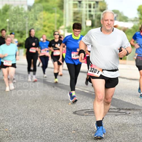 06.09.2026 - CURREX Alsterlauf Dr. Thomas Lammeyer http://msf.ph/oto/10142358 06.09.2026 10:11:53 Laufen 286, 3281 meine-sportfotos.de