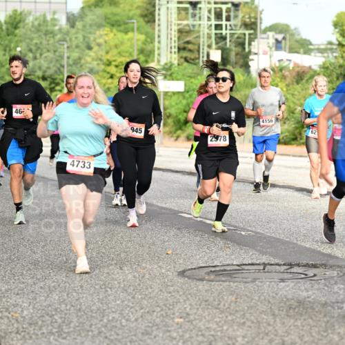 06.09.2026 - CURREX Alsterlauf Dr. Thomas Lammeyer http://msf.ph/oto/10142377 06.09.2026 10:11:55 Laufen 5425, 46, 4733, 945, 4156, 62, 2578, 28, 40 meine-sportfotos.de