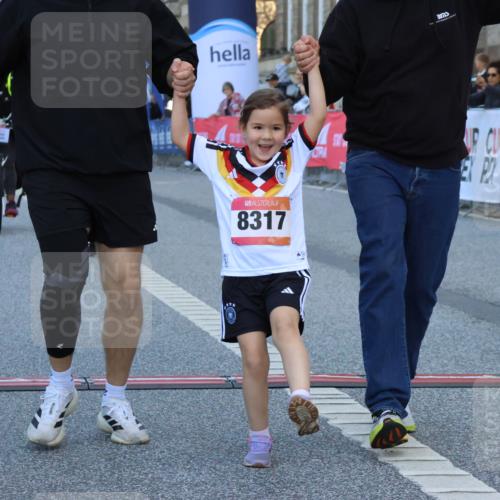 06.09.2026 - CURREX Alsterlauf Strokosch-Dieckow http://msf.ph/oto/10142440 06.09.2026 10:56:24 Ziel 271, 319, 337, 8168, 8317 meine-sportfotos.de