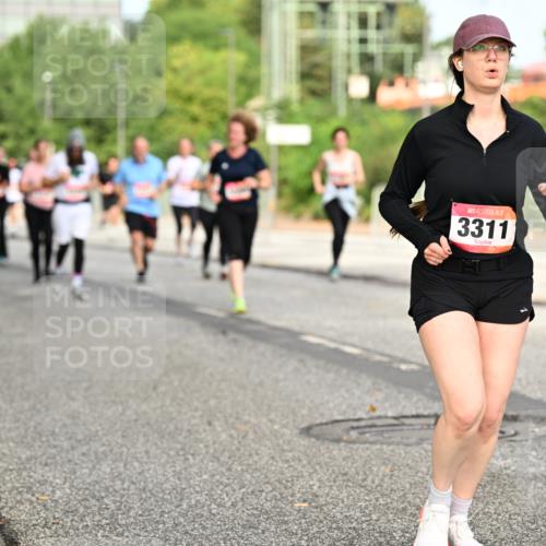 06.09.2026 - CURREX Alsterlauf Dr. Thomas Lammeyer http://msf.ph/oto/10142509 06.09.2026 10:12:09 Laufen 3311 meine-sportfotos.de