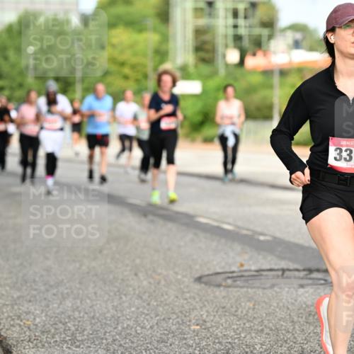 06.09.2026 - CURREX Alsterlauf Dr. Thomas Lammeyer http://msf.ph/oto/10142511 06.09.2026 10:12:10 Laufen 3311 meine-sportfotos.de