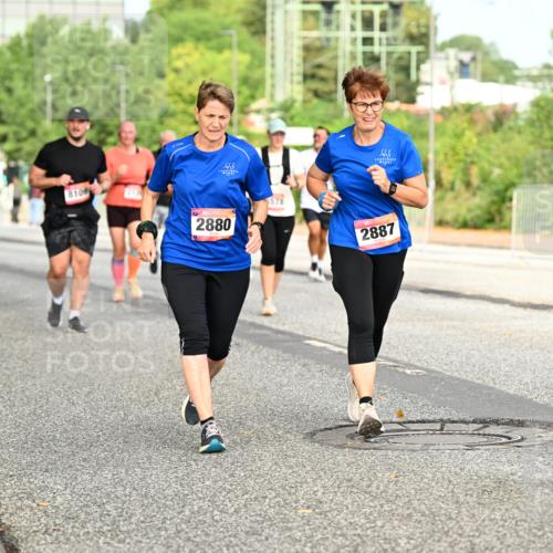 06.09.2026 - CURREX Alsterlauf Dr. Thomas Lammeyer http://msf.ph/oto/10142622 06.09.2026 10:12:21 Laufen 8109, 2880, 578, 2887 meine-sportfotos.de