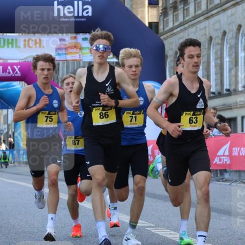 06.09.2026 - CURREX Alsterlauf Strokosch-Dieckow http://msf.ph/oto/10142624 06.09.2026 11:07:07 Ziel 63, 64, 71, 75, 78, 86, 87 meine-sportfotos.de