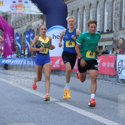 06.09.2026 - CURREX Alsterlauf Strokosch-Dieckow http://msf.ph/oto/10142669 06.09.2026 11:07:23 Ziel 56, 66, 68, 76, 81 meine-sportfotos.de