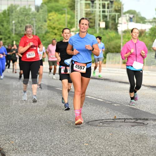 06.09.2026 - CURREX Alsterlauf Dr. Thomas Lammeyer http://msf.ph/oto/10142714 06.09.2026 10:12:30 Laufen 3633, 4557, 283 meine-sportfotos.de