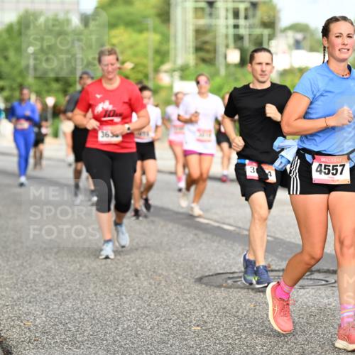06.09.2026 - CURREX Alsterlauf Dr. Thomas Lammeyer http://msf.ph/oto/10142726 06.09.2026 10:12:32 Laufen 10, 363, 3, 4557 meine-sportfotos.de