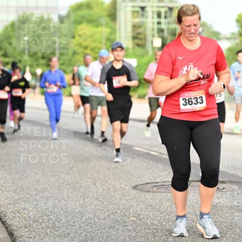 06.09.2026 - CURREX Alsterlauf Dr. Thomas Lammeyer http://msf.ph/oto/10142751 06.09.2026 10:12:34 Laufen 3633, 202, 75, 3019 meine-sportfotos.de