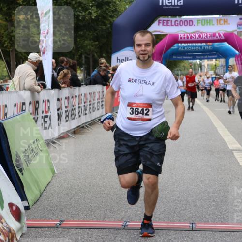 06.09.2026 - CURREX Alsterlauf Strokosch-Dieckow http://msf.ph/oto/10142947 06.09.2026 10:19:45 Ziel 3621, 3642, 3684, 4480, 5281 meine-sportfotos.de