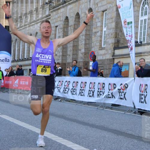 06.09.2026 - CURREX Alsterlauf Strokosch-Dieckow http://msf.ph/oto/10142957 06.09.2026 11:15:28 Ziel 83, 88, 89 meine-sportfotos.de