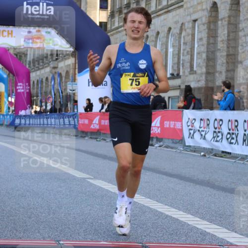 06.09.2026 - CURREX Alsterlauf Strokosch-Dieckow http://msf.ph/oto/10143261 06.09.2026 11:16:31 Ziel 75 meine-sportfotos.de