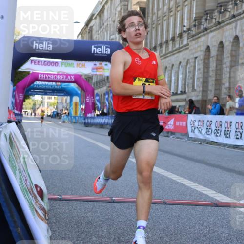 06.09.2026 - CURREX Alsterlauf Strokosch-Dieckow http://msf.ph/oto/10143298 06.09.2026 11:16:39 Ziel 64 meine-sportfotos.de