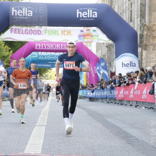 06.09.2026 - CURREX Alsterlauf Yannick Fuchs http://msf.ph/oto/10143367 06.09.2026 09:47:10 Ziel 2210, 2569, 2605, 4306, 5297, 5403, 5417, 5877, 6150, 8104, 8125 meine-sportfotos.de