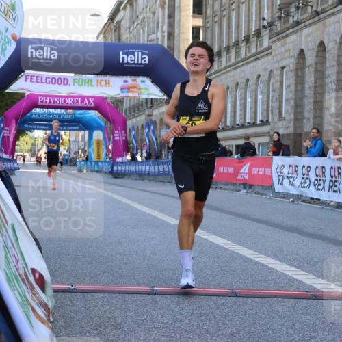 06.09.2026 - CURREX Alsterlauf Strokosch-Dieckow http://msf.ph/oto/10143445 06.09.2026 11:17:36 Ziel 69 meine-sportfotos.de