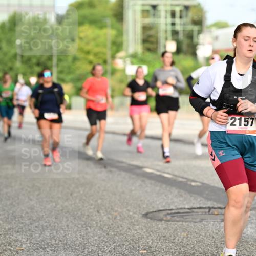06.09.2026 - CURREX Alsterlauf Dr. Thomas Lammeyer http://msf.ph/oto/10143493 06.09.2026 10:14:10 Laufen 2157 meine-sportfotos.de