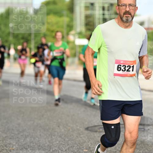 06.09.2026 - CURREX Alsterlauf Dr. Thomas Lammeyer http://msf.ph/oto/10143541 06.09.2026 10:14:15 Laufen 6321 meine-sportfotos.de