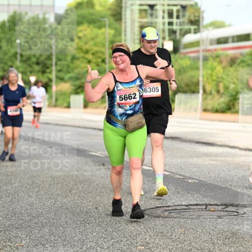 06.09.2026 - CURREX Alsterlauf Dr. Thomas Lammeyer http://msf.ph/oto/10143599 06.09.2026 10:14:22 Laufen 4540, 5662, 6305, 1297 meine-sportfotos.de