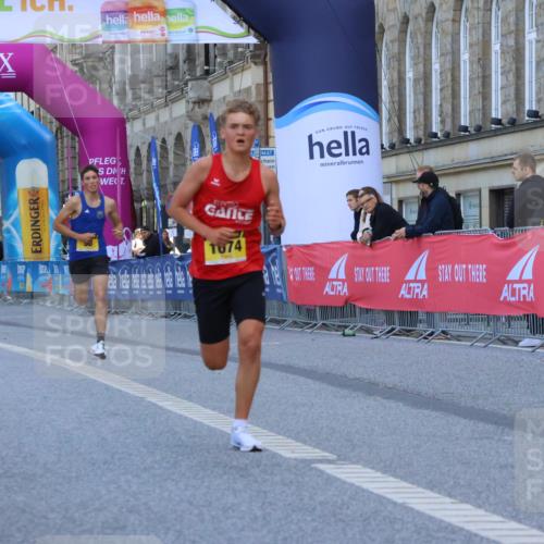 06.09.2026 - CURREX Alsterlauf Strokosch-Dieckow http://msf.ph/oto/10143622 06.09.2026 11:17:56 Ziel 51, 55, 67, 72, 90, 1074 meine-sportfotos.de