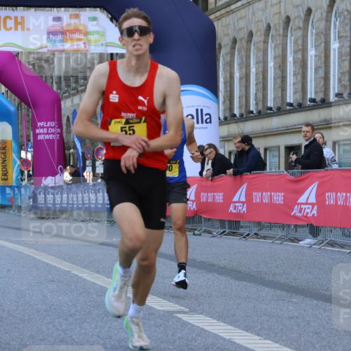 06.09.2026 - CURREX Alsterlauf Strokosch-Dieckow http://msf.ph/oto/10143655 06.09.2026 11:17:58 Ziel 51, 55, 67, 72, 90, 1074 meine-sportfotos.de