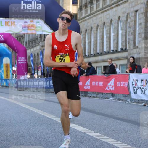 06.09.2026 - CURREX Alsterlauf Strokosch-Dieckow http://msf.ph/oto/10143674 06.09.2026 11:17:59 Ziel 55, 67, 72, 90, 1074 meine-sportfotos.de