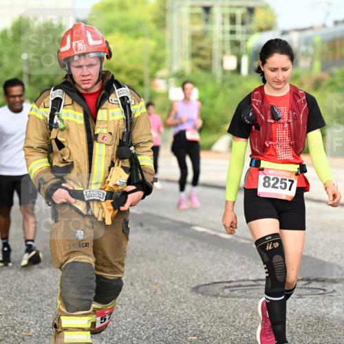06.09.2026 - CURREX Alsterlauf Dr. Thomas Lammeyer http://msf.ph/oto/10143722 06.09.2026 10:14:38 Laufen 5753, 57, 8257 meine-sportfotos.de
