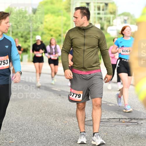 06.09.2026 - CURREX Alsterlauf Dr. Thomas Lammeyer http://msf.ph/oto/10143733 06.09.2026 10:14:41 Laufen 5753, 5779, 6067 meine-sportfotos.de