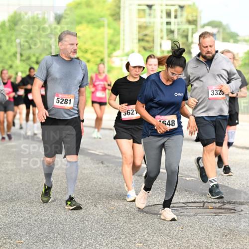 06.09.2026 - CURREX Alsterlauf Dr. Thomas Lammeyer http://msf.ph/oto/10143799 06.09.2026 10:14:54 Laufen 5281, 3324, 621, 648, 3325, 5795 meine-sportfotos.de