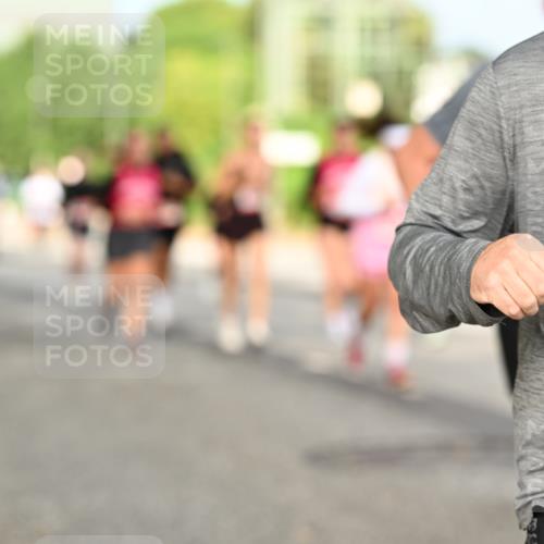06.09.2026 - CURREX Alsterlauf Dr. Thomas Lammeyer http://msf.ph/oto/10143828 06.09.2026 10:14:57 Laufen 3 meine-sportfotos.de