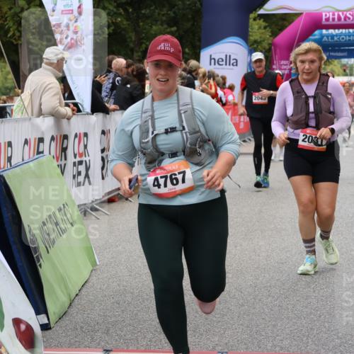 06.09.2026 - CURREX Alsterlauf Strokosch-Dieckow http://msf.ph/oto/10143859 06.09.2026 10:20:02 Ziel 2031, 2043, 2084, 2482, 2483, 3003, 3417, 4270, 4610, 4767, 5580, 5581 meine-sportfotos.de