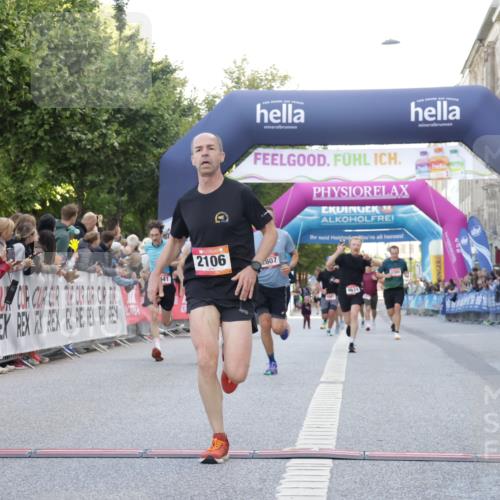 06.09.2026 - CURREX Alsterlauf Yannick Fuchs http://msf.ph/oto/10143881 06.09.2026 09:47:20 Ziel 2106, 2807, 4306, 4441, 4598, 4674, 5403, 5417, 5645, 6172 meine-sportfotos.de