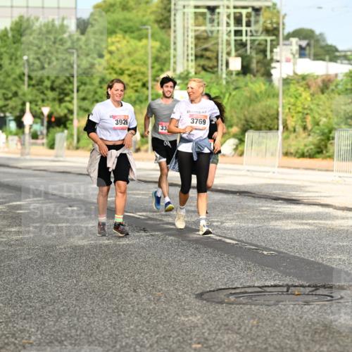 06.09.2026 - CURREX Alsterlauf Dr. Thomas Lammeyer http://msf.ph/oto/10143899 06.09.2026 10:15:08 Laufen 3926, 33, 3769 meine-sportfotos.de