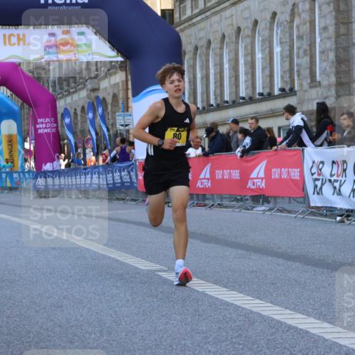 06.09.2026 - CURREX Alsterlauf Strokosch-Dieckow http://msf.ph/oto/10144011 06.09.2026 11:20:06 Ziel 80 meine-sportfotos.de