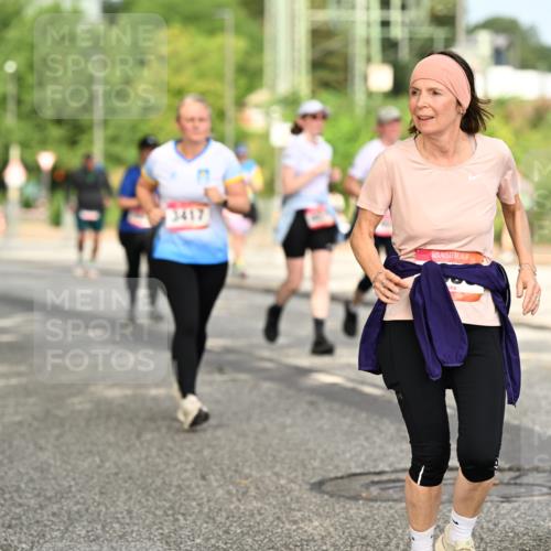 06.09.2026 - CURREX Alsterlauf Dr. Thomas Lammeyer http://msf.ph/oto/10144061 06.09.2026 10:15:31 Laufen 3417 meine-sportfotos.de