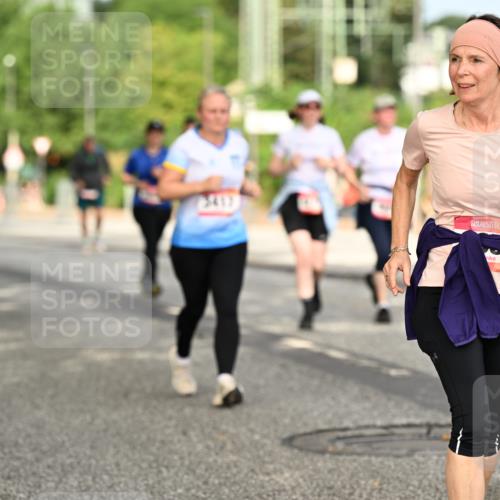06.09.2026 - CURREX Alsterlauf Dr. Thomas Lammeyer http://msf.ph/oto/10144065 06.09.2026 10:15:31 Laufen 3417 meine-sportfotos.de