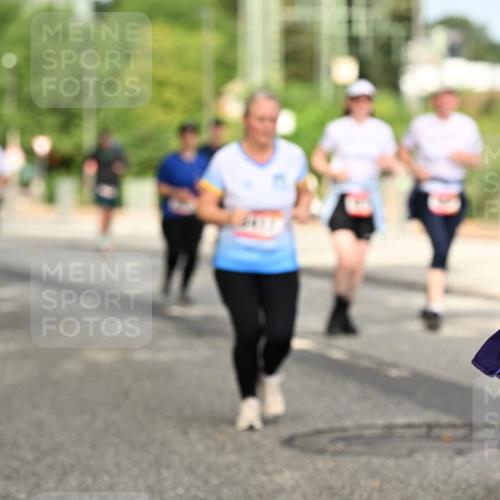 06.09.2026 - CURREX Alsterlauf Dr. Thomas Lammeyer http://msf.ph/oto/10144070 06.09.2026 10:15:32 Laufen  meine-sportfotos.de
