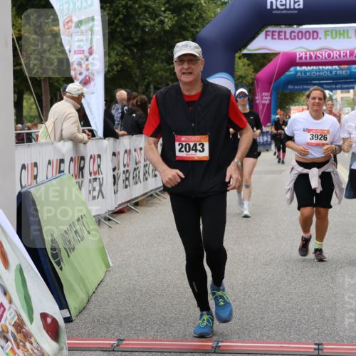 06.09.2026 - CURREX Alsterlauf Strokosch-Dieckow http://msf.ph/oto/10144138 06.09.2026 10:20:07 Ziel 2031, 2043, 2482, 2483, 3769, 3926, 4270, 4610, 4724, 4767, 5580, 5581 meine-sportfotos.de