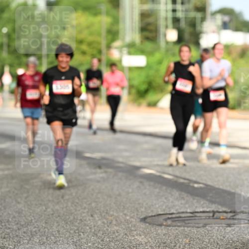 06.09.2026 - CURREX Alsterlauf Dr. Thomas Lammeyer http://msf.ph/oto/10144143 06.09.2026 10:15:40 Laufen  meine-sportfotos.de