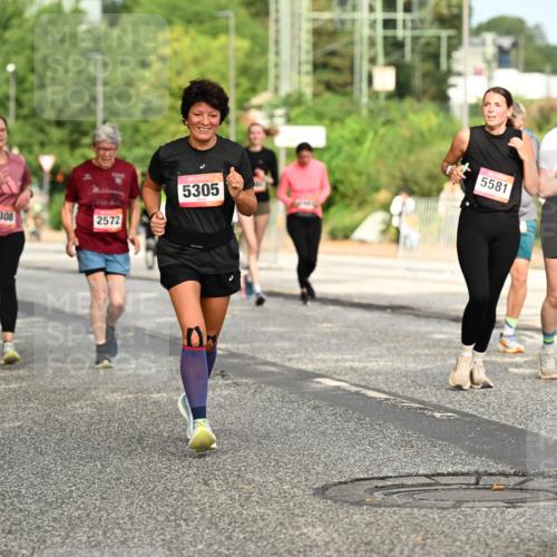 06.09.2026 - CURREX Alsterlauf Dr. Thomas Lammeyer http://msf.ph/oto/10144149 06.09.2026 10:15:41 Laufen 3308, 2572, 5305, 5581, 5580 meine-sportfotos.de