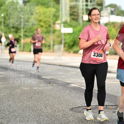 06.09.2026 - CURREX Alsterlauf Dr. Thomas Lammeyer http://msf.ph/oto/10144196 06.09.2026 10:15:45 Laufen 3308, 2, 2572 meine-sportfotos.de
