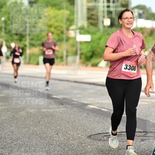 06.09.2026 - CURREX Alsterlauf Dr. Thomas Lammeyer http://msf.ph/oto/10144197 06.09.2026 10:15:45 Laufen 3308, 3, 2572 meine-sportfotos.de