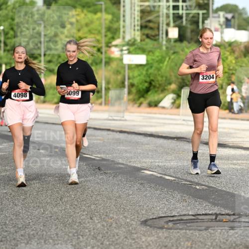 06.09.2026 - CURREX Alsterlauf Dr. Thomas Lammeyer http://msf.ph/oto/10144206 06.09.2026 10:15:49 Laufen 3204, 4098, 099 meine-sportfotos.de