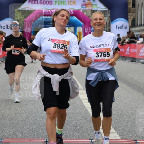 06.09.2026 - CURREX Alsterlauf Strokosch-Dieckow http://msf.ph/oto/10144220 06.09.2026 10:20:09 Ziel 2031, 2043, 2482, 2483, 3204, 3308, 3769, 3926, 4270, 4610, 4724, 5580, 5581 meine-sportfotos.de
