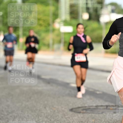 06.09.2026 - CURREX Alsterlauf Dr. Thomas Lammeyer http://msf.ph/oto/10144244 06.09.2026 10:15:53 Laufen 4098 meine-sportfotos.de