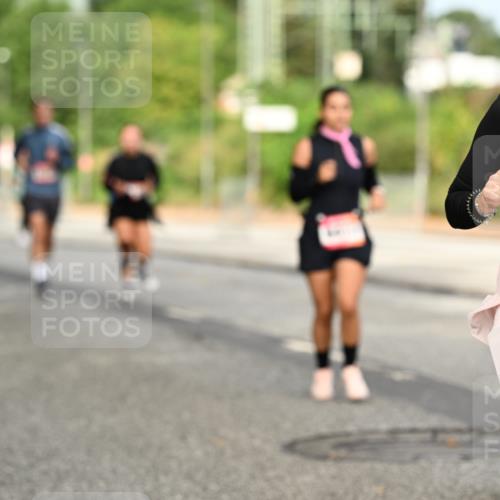 06.09.2026 - CURREX Alsterlauf Dr. Thomas Lammeyer http://msf.ph/oto/10144245 06.09.2026 10:15:53 Laufen 4098 meine-sportfotos.de