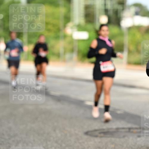 06.09.2026 - CURREX Alsterlauf Dr. Thomas Lammeyer http://msf.ph/oto/10144247 06.09.2026 10:15:54 Laufen 4 meine-sportfotos.de