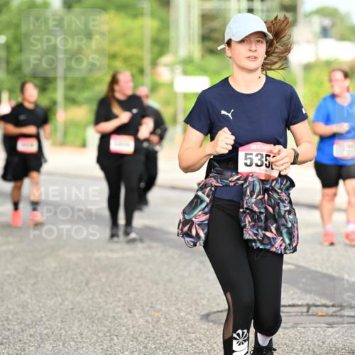 06.09.2026 - CURREX Alsterlauf Dr. Thomas Lammeyer http://msf.ph/oto/10144304 06.09.2026 10:16:00 Laufen 535 meine-sportfotos.de